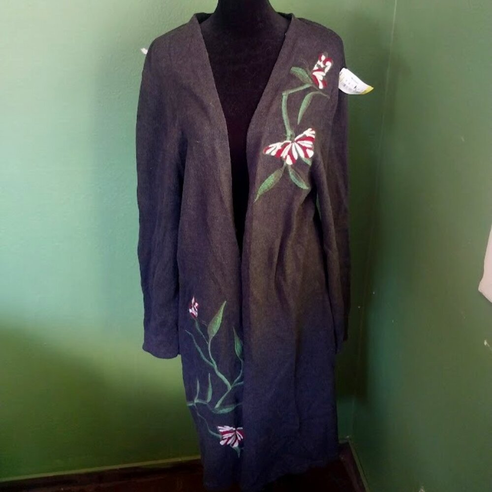 XL Gray Butterfly Knitted Cardigan Sweater